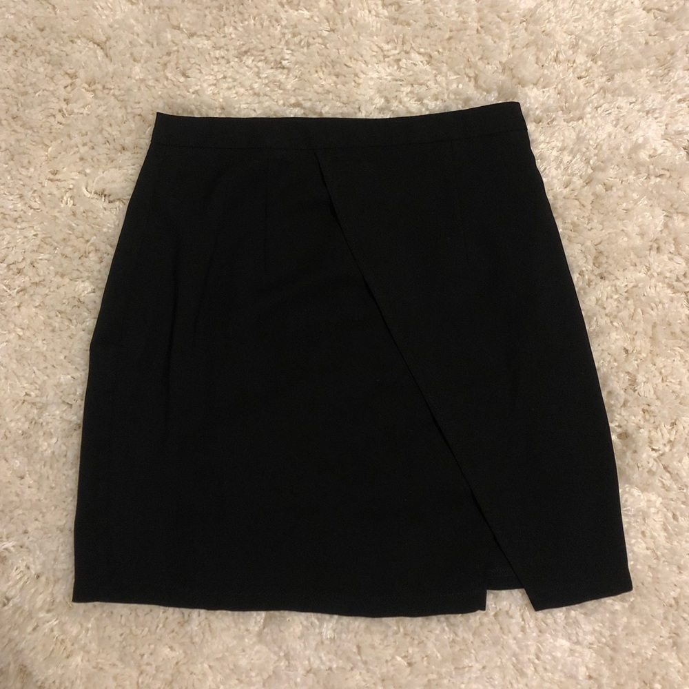 Black Tobi skirt